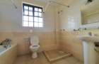4 Bed Townhouse with En Suite at Loresho - 12