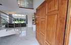 5 Bed House with En Suite at Kcb - 6