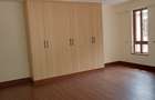 5 Bed House with En Suite at Kyuna - 18