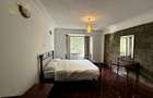 Serviced 2 Bed Apartment with En Suite in Brookside - 11