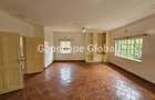 4 Bed House with En Suite in Lavington - 4