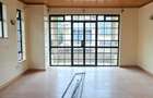 5 Bed Townhouse with En Suite at Off Convent Drive - 18
