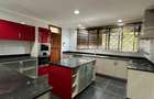 5 Bed Townhouse with En Suite at Lavington - 10