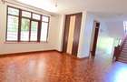 5 Bed Townhouse with En Suite at Lavington Green - 19