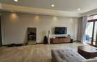 2 Bed Apartment with En Suite in Westlands Area - 5