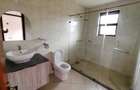 5 Bed House with En Suite at Windy Ridge - 14