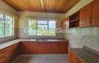 4 Bed House with En Suite in Runda - 4