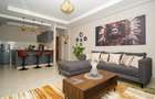 Serviced 2 Bed Apartment with En Suite at 1St Ave - 7
