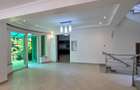 4 Bed House with En Suite in Riverside - 4