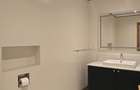 4 Bed House with En Suite in Lavington - 12