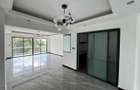 4 Bed Apartment with En Suite in Lavington - 8