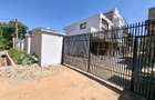 5 Bed Townhouse with En Suite in Lavington - 3