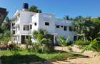 5 Bed Villa with En Suite at Galu - 4