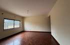 5 Bed Townhouse with En Suite in Lavington - 8