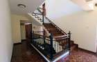 5 Bed Townhouse with En Suite in Lavington - 13