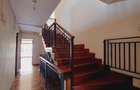 5 Bed Townhouse with En Suite in Spring Valley - 12