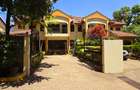 4 Bed Townhouse with En Suite at Lavington Off Gitanga Road 55 - 5