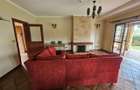 4 Bed House with En Suite at Windsor - 4