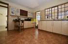 4 Bed Apartment in Westlands Area - 9