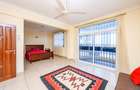 3 Bed Apartment with En Suite at Oceanic Road - 7