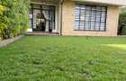 4 Bed Townhouse with En Suite in Kiambu Road - 9