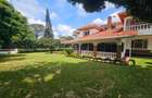 5 Bed House with En Suite in Rosslyn - 1