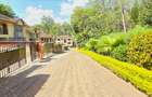 4 Bed Townhouse with En Suite at Lavington - 1