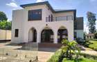 5 Bed House with En Suite in Runda - 3