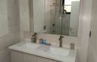 Serviced 3 Bed Apartment with En Suite in Riverside - 7