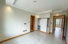 4 Bed Apartment with En Suite in Spring Valley - 12