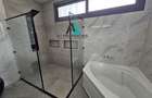 5 Bed Townhouse with En Suite in Lavington - 11