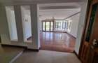 4 Bed House with En Suite in Thika Road - 4