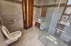 5 Bed Townhouse with En Suite in Lavington - 18