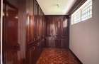 5 Bed House with En Suite in Gigiri - 13