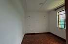 4 Bed House with En Suite at Lavington Mall - 18