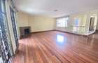 5 Bed Townhouse with En Suite in Lavington - 14