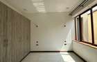 5 Bed Townhouse with En Suite in Lavington - 16