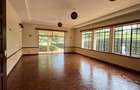 5 Bed Villa with En Suite in Runda - 6