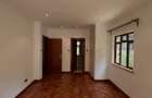 5 Bed Townhouse with En Suite in Lavington - 5