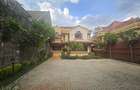 4 Bed House with En Suite in Runda - 1