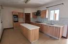 3 Bed Apartment with En Suite at Lavington - 8