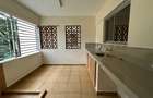 3 Bed Apartment with En Suite at Lavington - 7