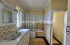 4 Bed House with En Suite in Rosslyn - 5