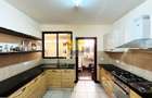 3 Bed Apartment with En Suite in Parklands - 7