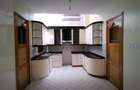 4 Bed Villa with En Suite at Dennis Pritt Road - 6