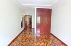 4 Bed Townhouse with En Suite at Lavington - 15