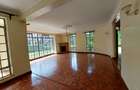 5 Bed Townhouse with En Suite at Lavington Road - 6