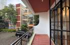 3 Bed Apartment with En Suite in Kilimani - 16