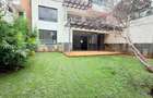 5 Bed Townhouse with En Suite in Lavington - 2