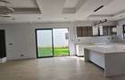 5 Bed Townhouse with En Suite at Lavington Green - 4